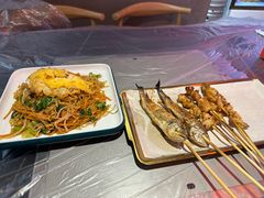 -老班长·小龙虾·鲜货烧烤大排档(金街美地店)