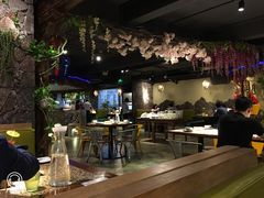 大堂-美兰春记食店·龙舌坡红烧牛肉