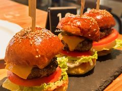 迷你三拼小汉堡-三勾JJJ Burger&Coffee(梅溪湖店)