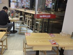 -魔都三兄弟酸辣粉·蘸卤炸串(虹桥万科店)