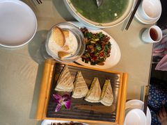 -品味泸沽湖•民族特色菜(大落水店)