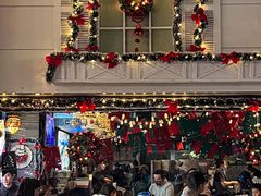 -大头虾越式风味餐厅(光明广场店)