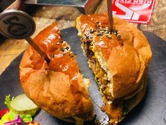 -HIGH FIVE哈福手工汉堡(桂林路店)