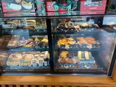 面包甜点陈列柜-星巴克(广州立白中心店)