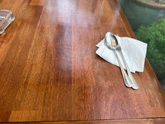 -玛格萝妮比萨屋(四平店)