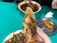 -甘记肥肠粉(马鞍北路店)