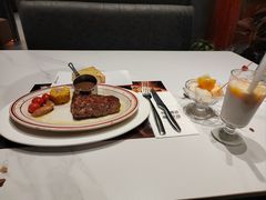 -尊品牛排(高能广场店)