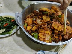 -尕有炕锅烤羊肉