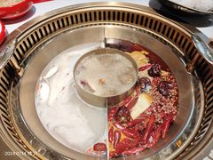 -欠火锅·水牛毛肚·团建聚餐·生日宴(何山路店)