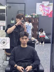 -藤野造型专业烫染接发