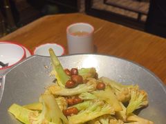 -新白鹿餐厅(银泰西湖文化广场店)