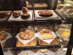 -星巴克臻选(华堂·新辰汇店)