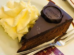 -Cafe Sacher(WIEN)