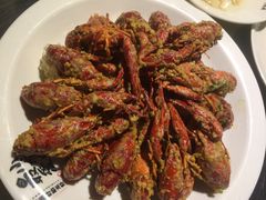 -龙巢盱眙龙虾·牛蛙·烧烤宵夜(八卦岭店)
