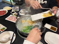 -吉友粥底火锅(方斜路店)