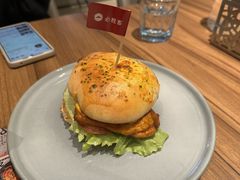 -必胜客(骡马市店)