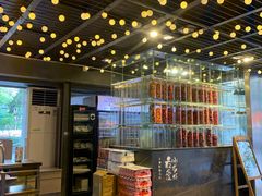 -龙巢盱眙龙虾·牛蛙·烧烤宵夜(八卦岭店)
