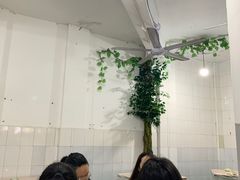 大堂-洪霞餐馆