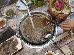 -刘少华贵州小黄牛·鲜牛肉火锅(总店)