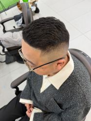 -尤司男士国潮理发馆