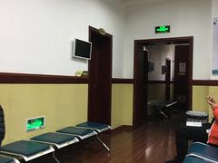 -上海市中医医院(石门路院区)