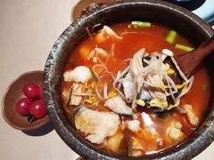 苗家酸汤鱼-山石榴·贵州菜(丰盛里店)