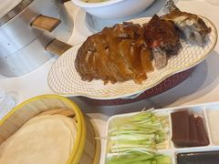 -梅利汴京烤鸭•开封豫菜地标店(东大街店)