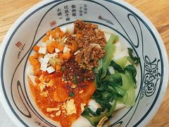 -陇上秦轩西安biangbiang面(朝龙汇店)