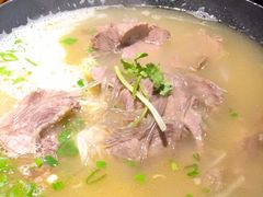 -苗小坛贵州酸汤鱼(百乐店)