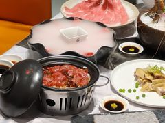-红鼎豆捞·非遗鲍皇汤火锅(宝丰路店)