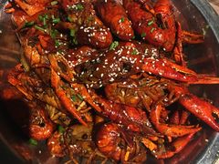 -巴厘龙虾·榜首油焖大虾(音乐学院·沿江酒馆店)