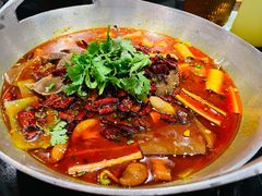 -川流不息·地道川菜·小龙虾(新松江路店)