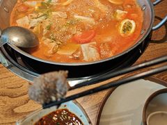 -老凯俚酸汤鱼(鸿通城店)
