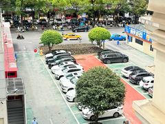 -南宁凤凰宾馆(火车站地铁站店)