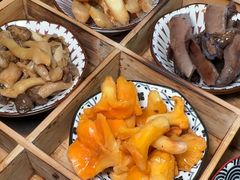 -野菌皇海景野生菌火锅(滨海大道店)