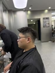 -MOVAN  HAIR莫凡匠人发型屋