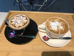 -香草山咖啡店·外教英语角·自习室(盛世商都店)