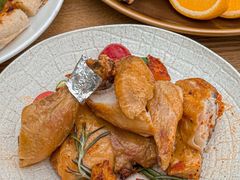 -春树下·树屋花房西餐厅(罍街AS1980店)