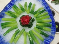 -方鼎食府