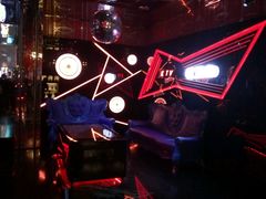 -百威KTV(恒福路店)