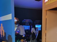 -不可思议减压馆·解压博物馆·摔碗发泄·团建定制