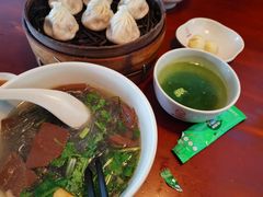 -佬钱湾仔(衣裳街店)