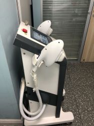 -咪咪专业脱毛连锁机构