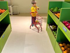-爱睿思儿童早教亲子游泳(万象城店)
