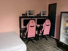 -粤塔X趣影电竞酒店(天河广场车陂地铁站店)