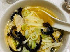 芸豆蚬子面-臻宝中餐厅·大连菜·海鲜·融合菜(大连一方城堡豪华精选酒店)