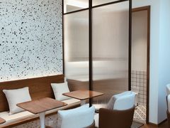 -Line 咖啡(石厦花园店)