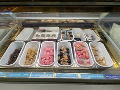 -MADO冰淇淋咖啡馆(淘金店)