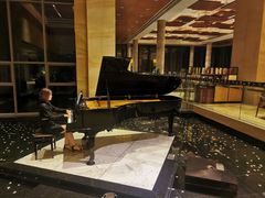 -松山湖凯悦酒店·Café自助餐厅·周末火舞秀表演