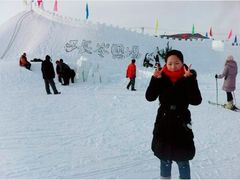 -辽阳弓长岭温泉滑雪场